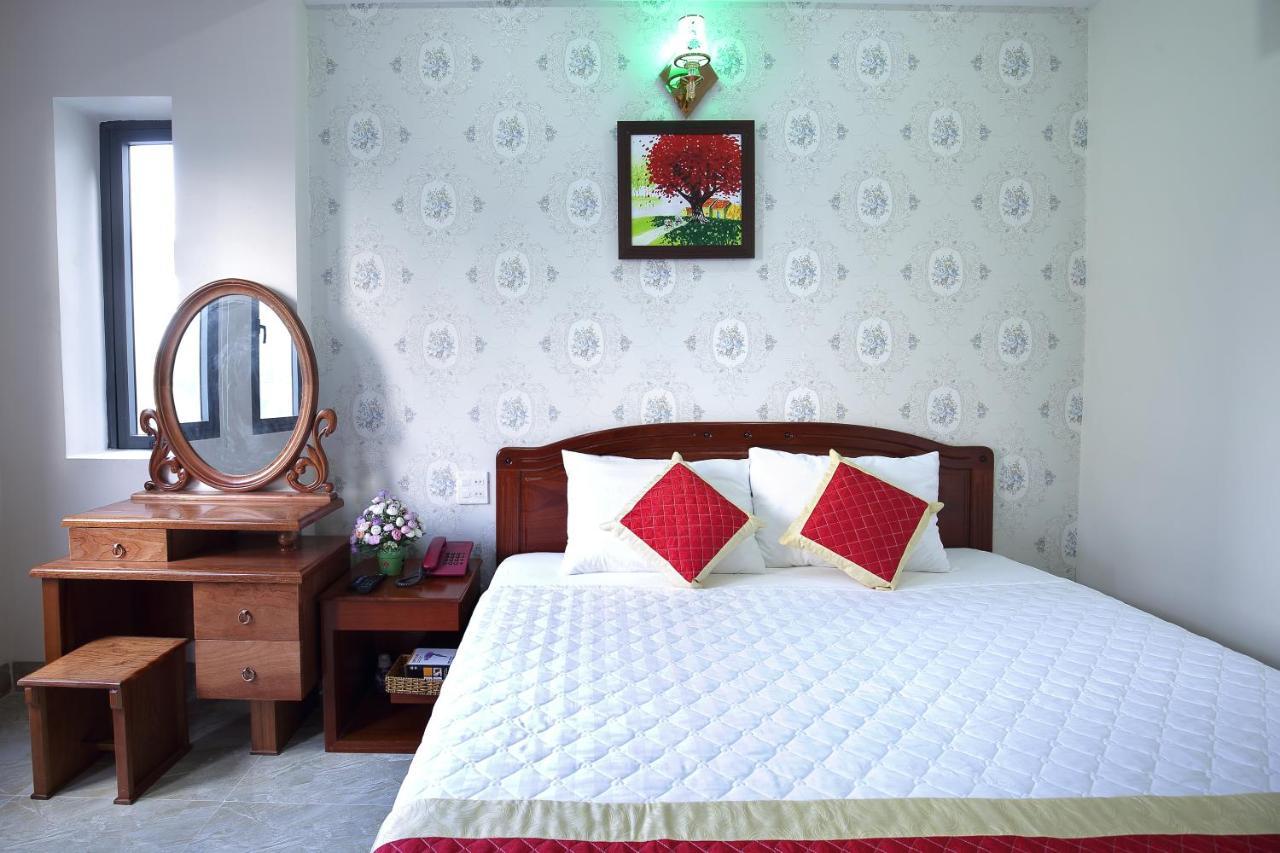 Kim Hoa Hotel Куїнон Екстер'єр фото